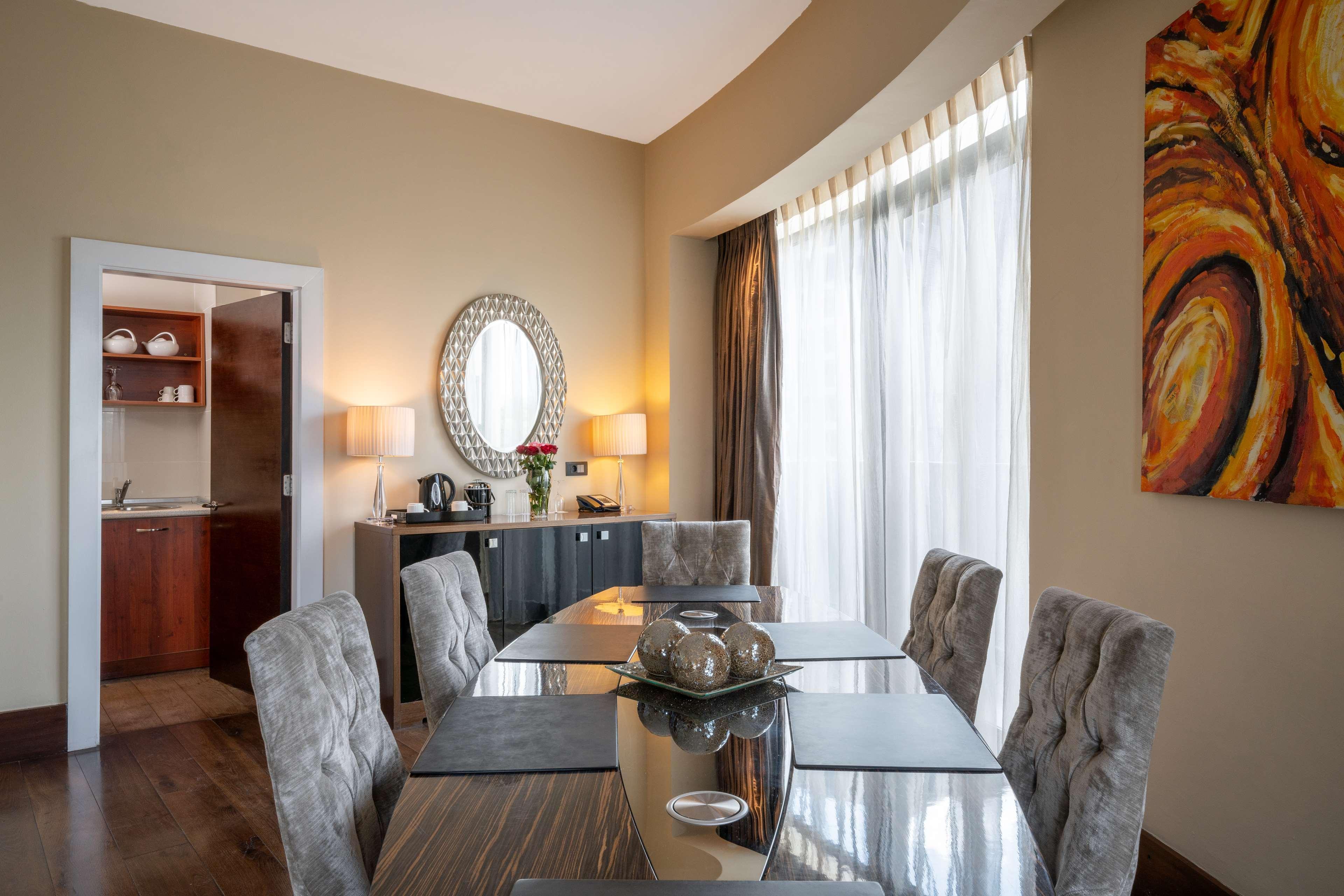 Radisson Blu Hotel, Addisz-Abeba Kültér fotó
