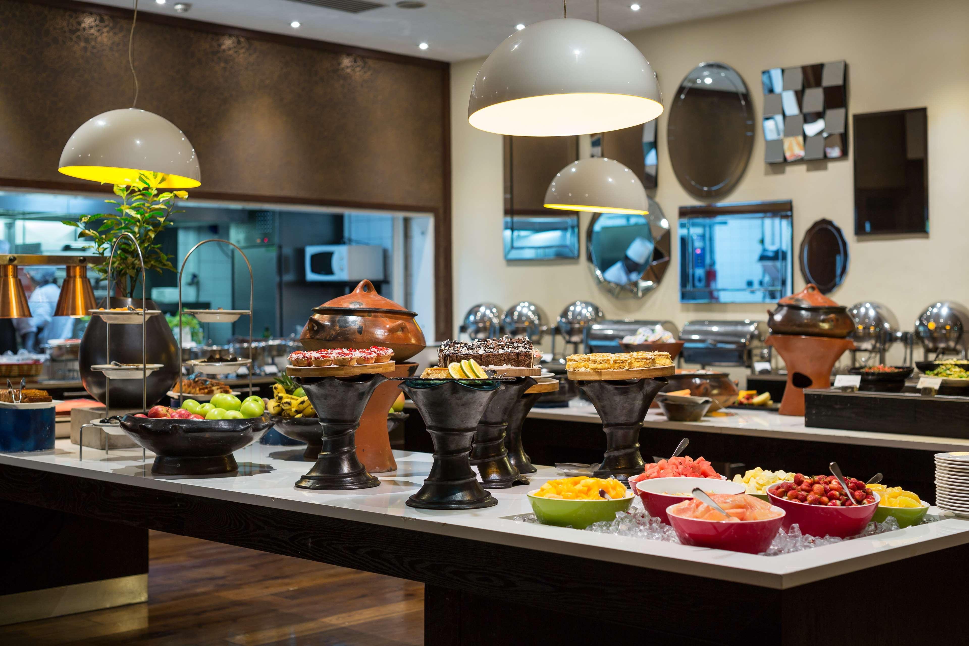 Radisson Blu Hotel, Addisz-Abeba Kültér fotó