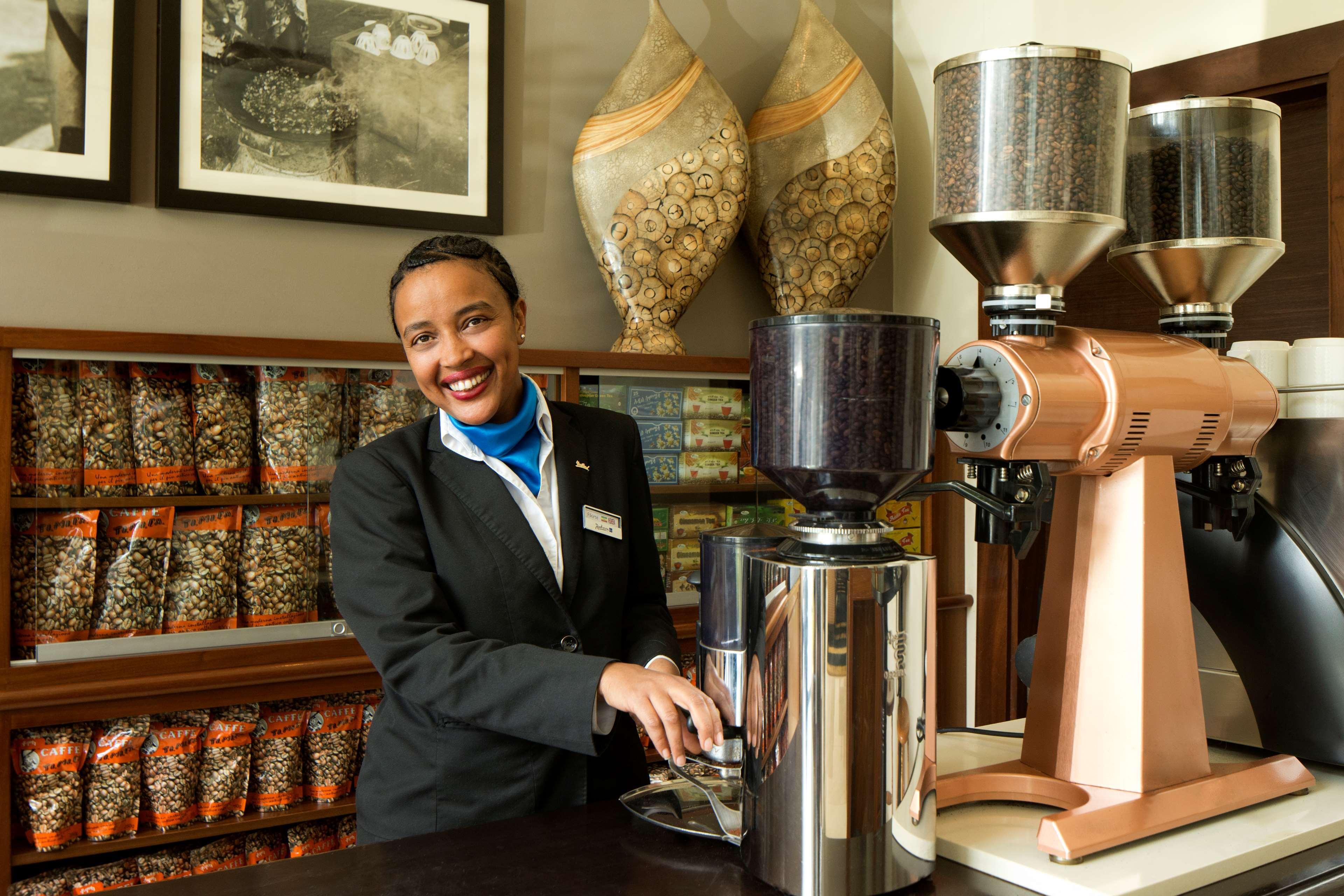 Radisson Blu Hotel, Addisz-Abeba Kültér fotó