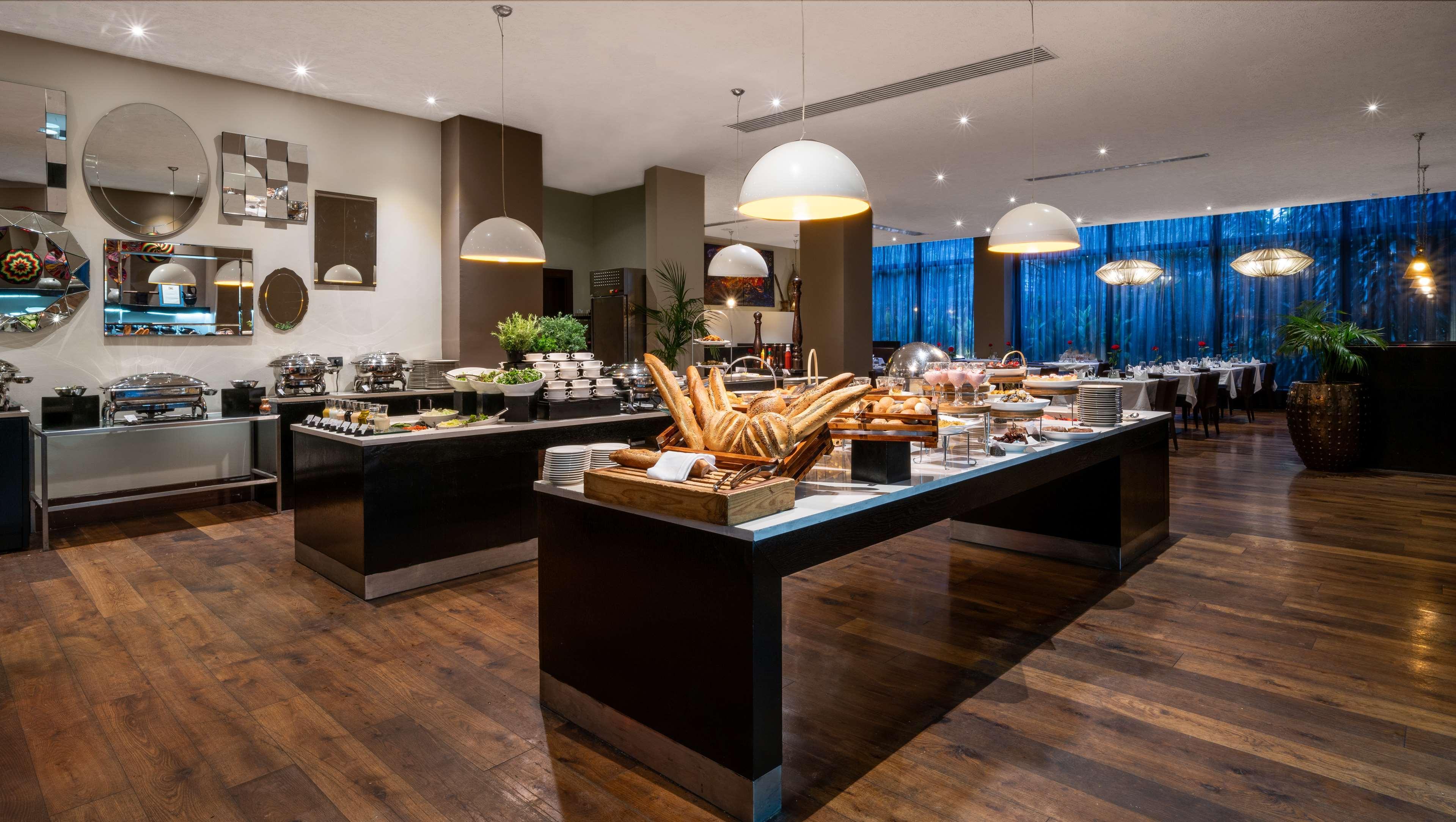 Radisson Blu Hotel, Addisz-Abeba Kültér fotó
